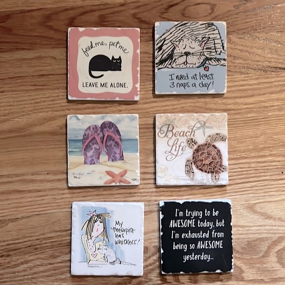 🎁 NWOT🏖 BUNDLE OF 6 CORK-BACK BEACH & CAT COASTERS 4” x 4” - Picture 1 of 9